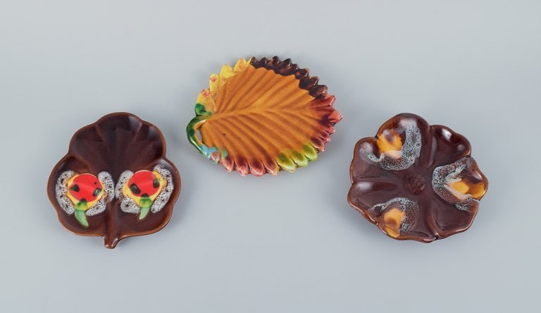 Vallauris, France, three leaf-shaped dishes in autumn colours. - 2