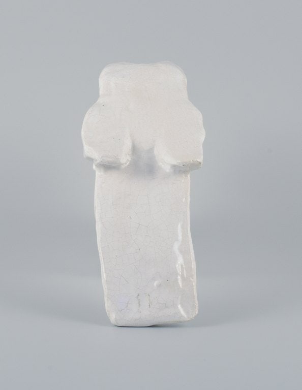 Roger Guerin (1896-1954), unique sculpture in white glazed ceramic in the form of a cat. - 4