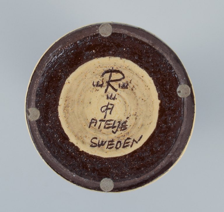 Olle Alberius for Rørstand, Atelje, hand-painted ceramic vase decorated with circles. - 5