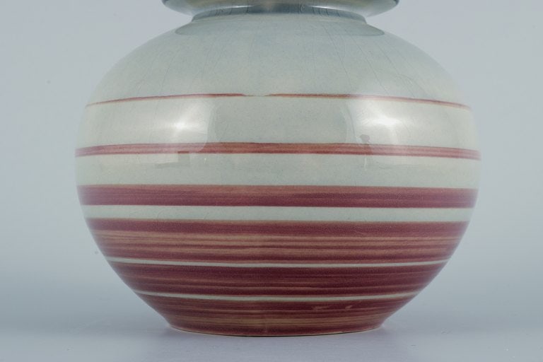 Ilse Claesson for Rörstrand, hand painted art deco vase in earthenware. - 5