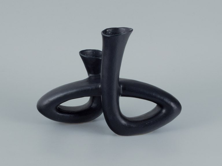 European studio ceramicist. Unique twisted vase in black glaze. - 2