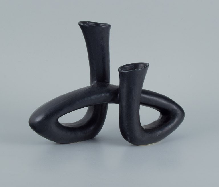 European studio ceramicist. Unique twisted vase in black glaze. - 5