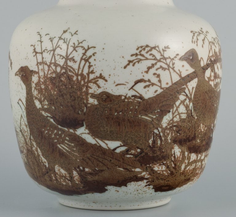 Nils Thorsson for Royal Copenhagen, earthenware vase. 1980s - 4