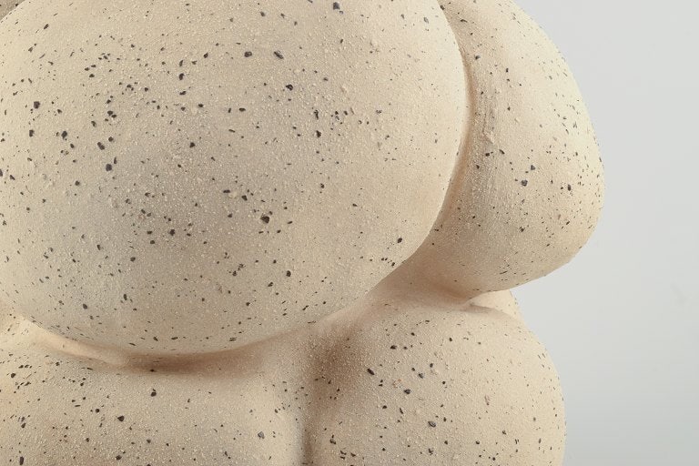 Christina Muff, Danish contemporary ceramicist (b. 1971). Large, unglazed unique vessel. Large - 7