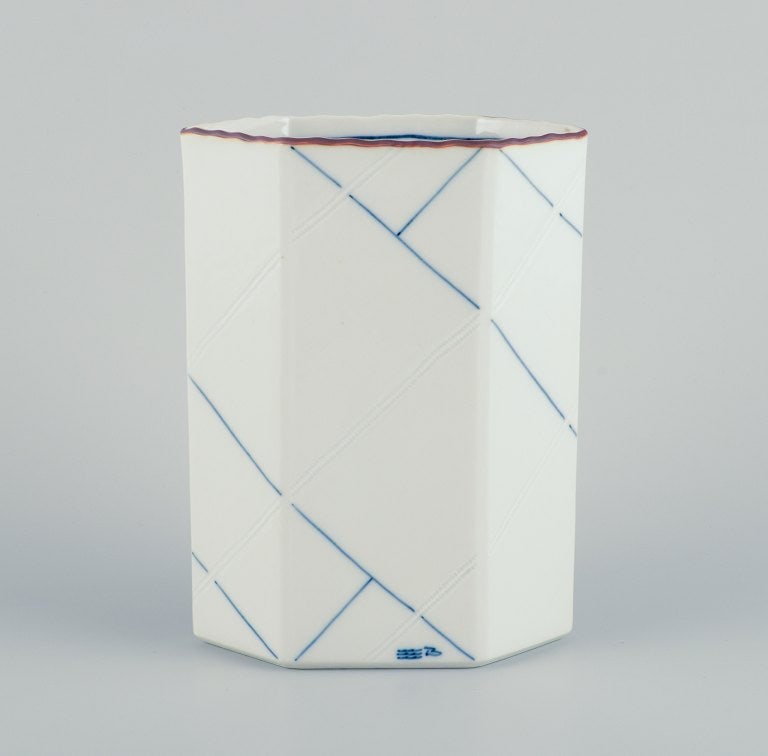 Anne Marie Trolle for Royal Copenhagen, porcelain vase in a modernist style. - 7