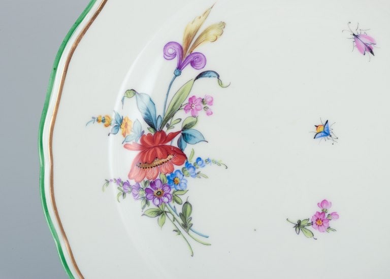 Meissen, Germany, porcelain plate hand-painted with floral motifs and insects. - 3