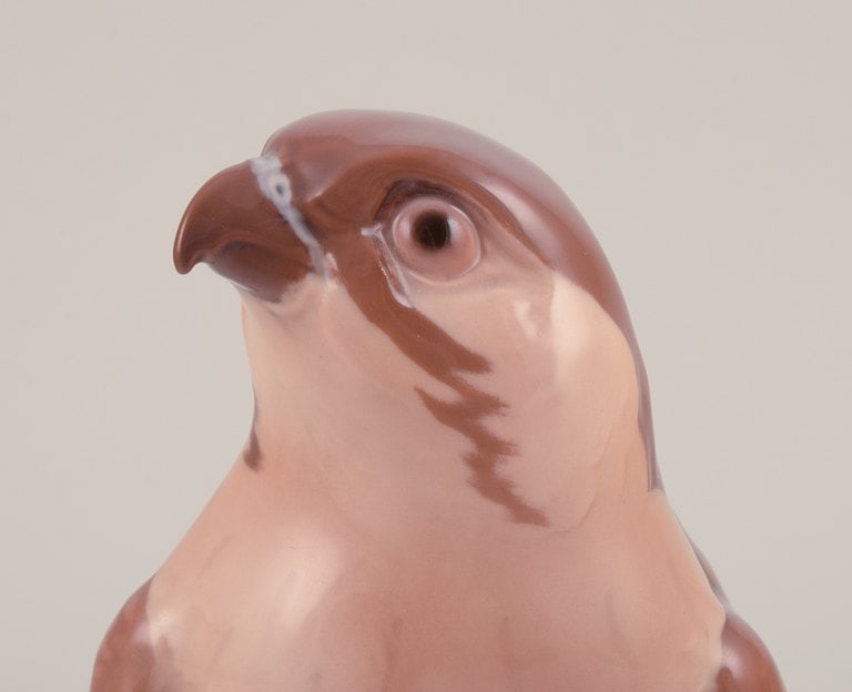 Dahl Jensen for Bing & Grøndahl, porcelain figurine of a kestrel. - 6