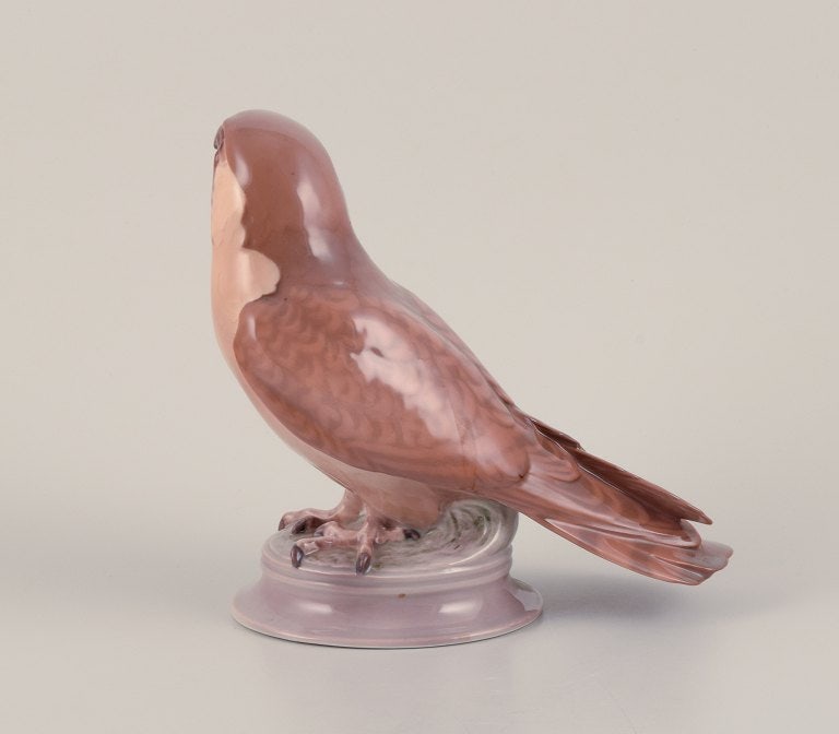 Dahl Jensen for Bing & Grøndahl, porcelain figurine of a kestrel. - 8
