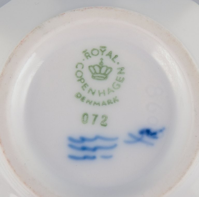 Royal Copenhagen Blue Flower Angular. A set of six coffee cups with saucers. - 7
