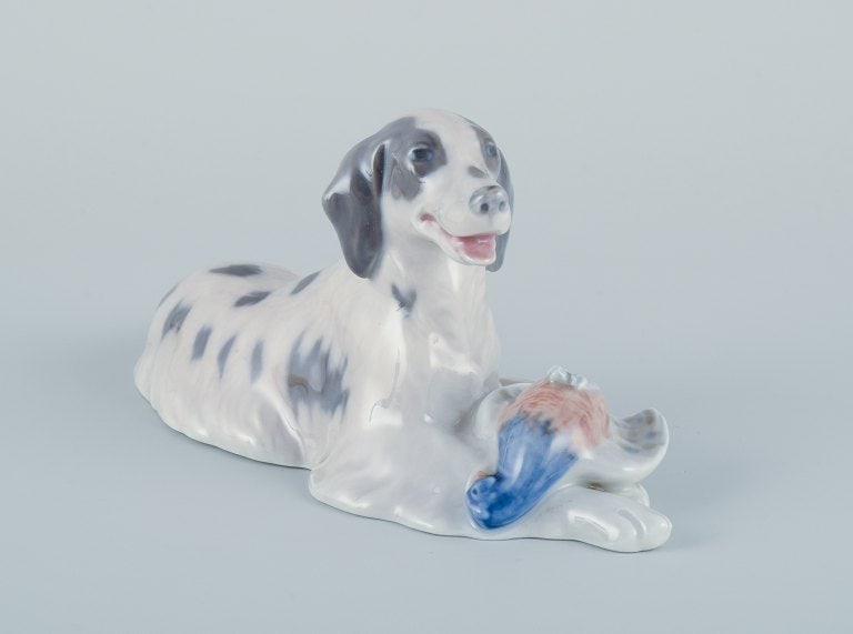 Royal Copenhagen, porcelain figurine of a setter with pheasant. - 4