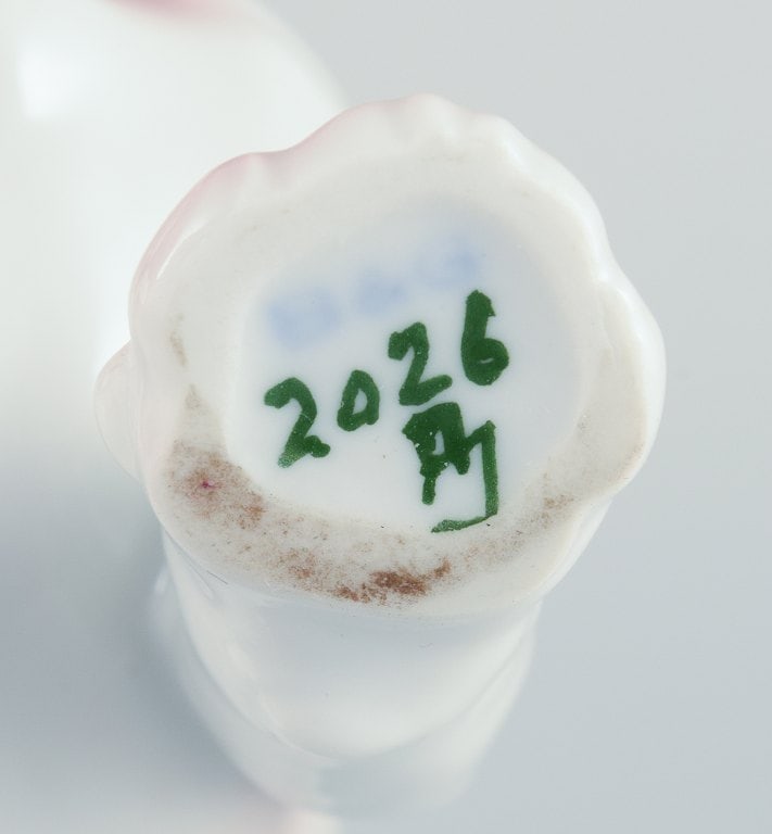Bing & Grøndahl, porcelain figurine of a pointer puppy. - 8