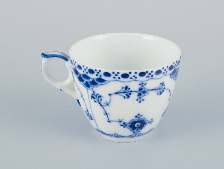 Royal Copenhagen Blue Fluted Half Lace. A set of four coffee cups with saucers. - 6