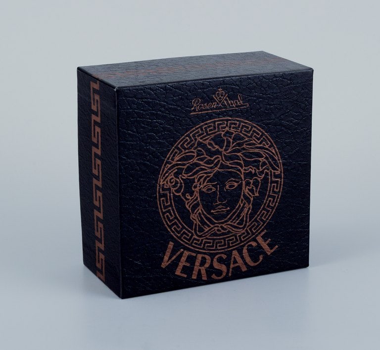 Versace for Rosenthal, "Jungle" porcelain salt shaker. - 7