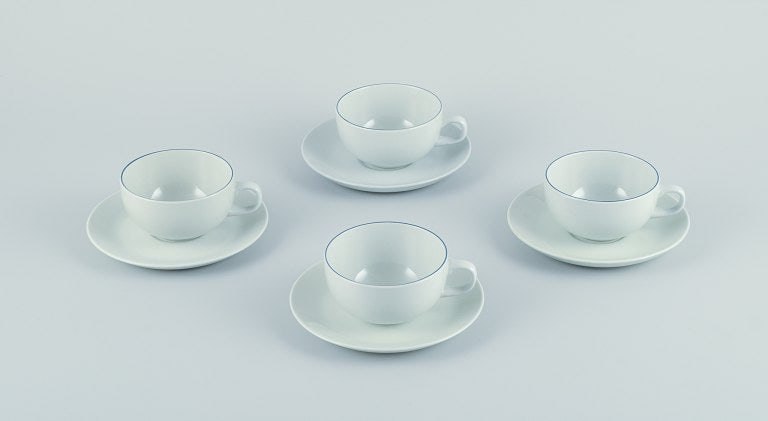 Four Aluminia/Royal Copenhagen blue line coffee cups and saucers. Designed by Grethe Meyer. - 2