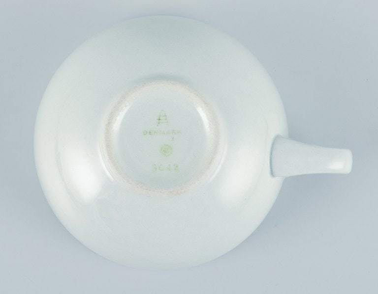 Four Aluminia/Royal Copenhagen blue line coffee cups and saucers. Designed by Grethe Meyer. - 7