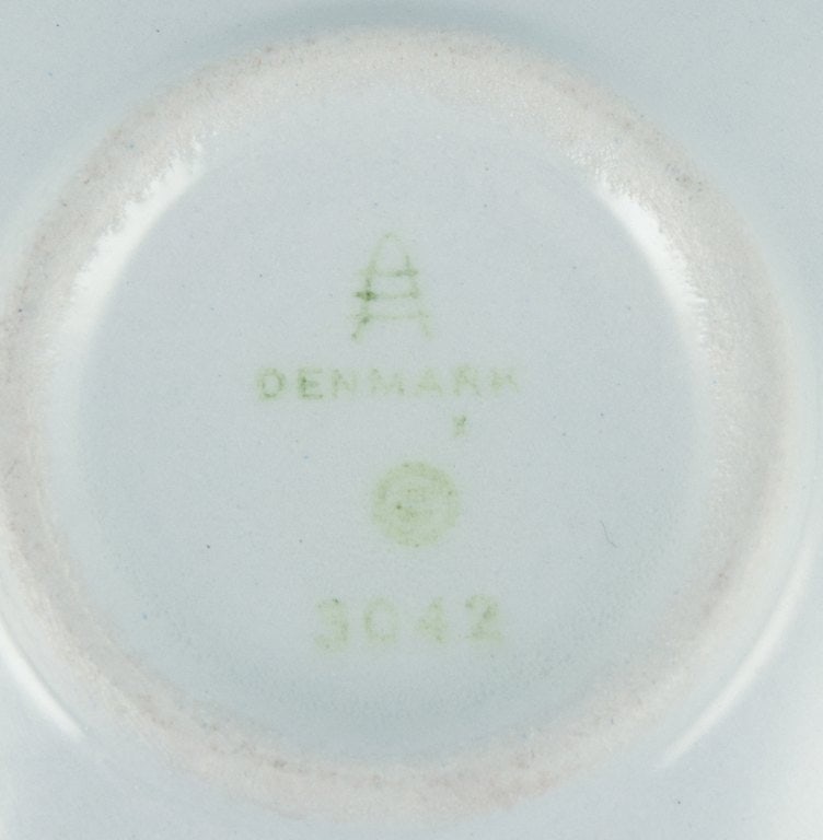 Four Aluminia/Royal Copenhagen blue line coffee cups and saucers. Designed by Grethe Meyer. - 8