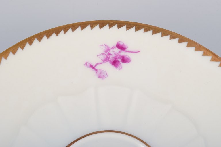Bing & Grøndahl, Denmark. A set of six demitasse cups with saucers decorated with floral motifs - 8