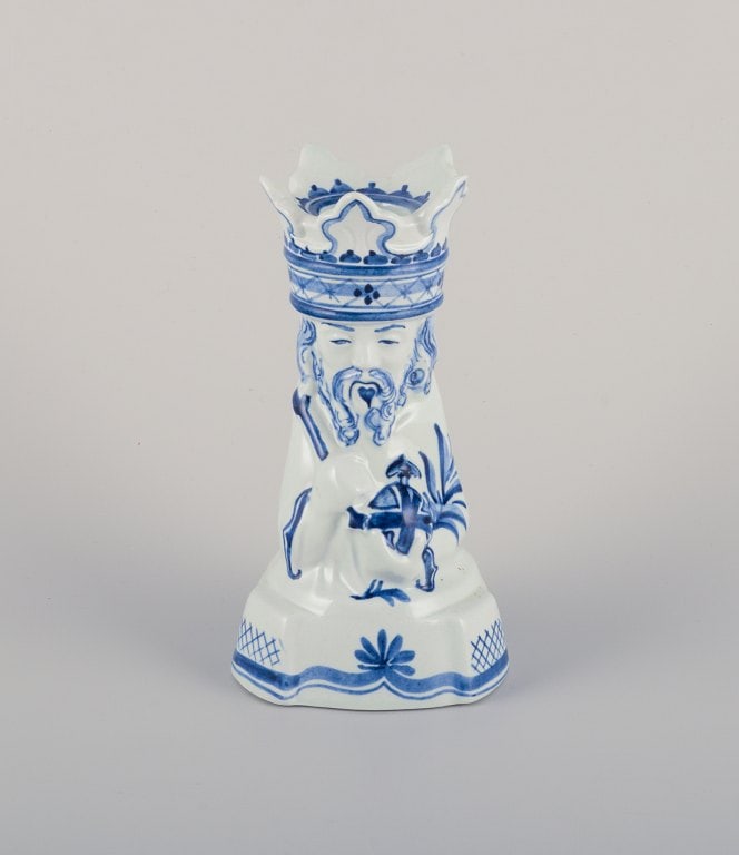 Aluminia, Denmark. "Hellig Tre Konger" (Three Wise Men) faience candlestick holder. - 3