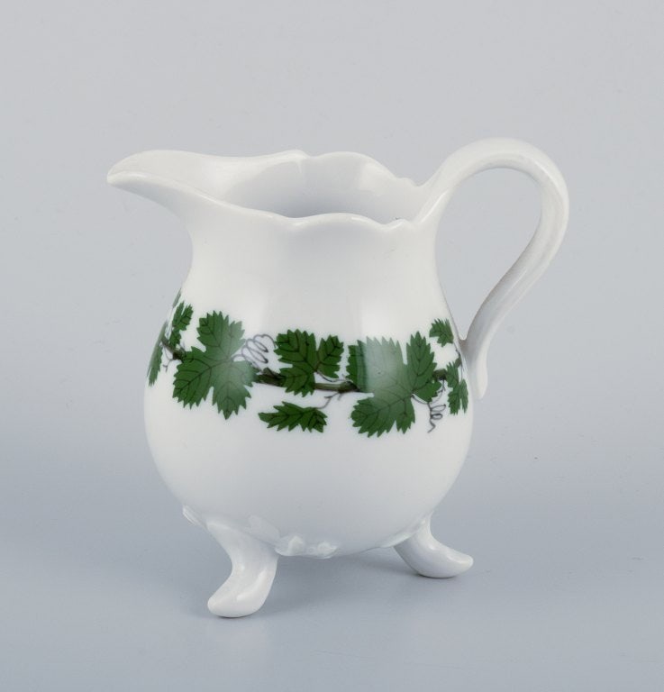 Meissen, Germany, Green Ivy Vine, sugar bowl and creamer. Hand-painted. - 3