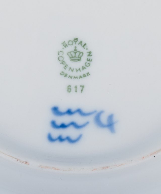 Royal Copenhagen Blue Flower Angular, a set of four plates. - 7