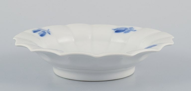 Royal Copenhagen Blue Flower Angular and Braided, a set of two small bowls. - 4