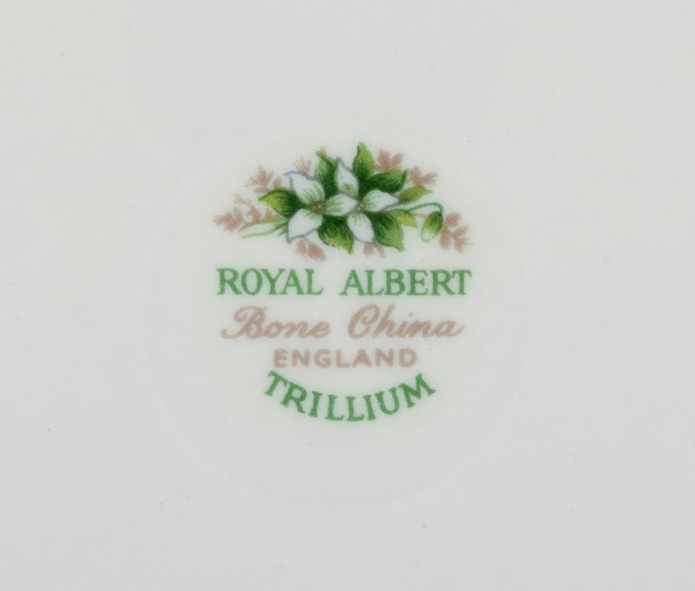 Royal Albert, England. A set of six "Trillium" coffee cups with saucers and cake plates. Decorated - 4
