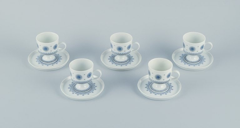 Tapio Wirkkala for Rosenthal Studio-linie. A set of five demitasse cups with saucers. Modernist - 2