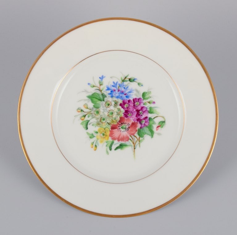 Bing & Grøndahl, Denmark. A set of five porcelain plates hand-painted with various polychrome - 3