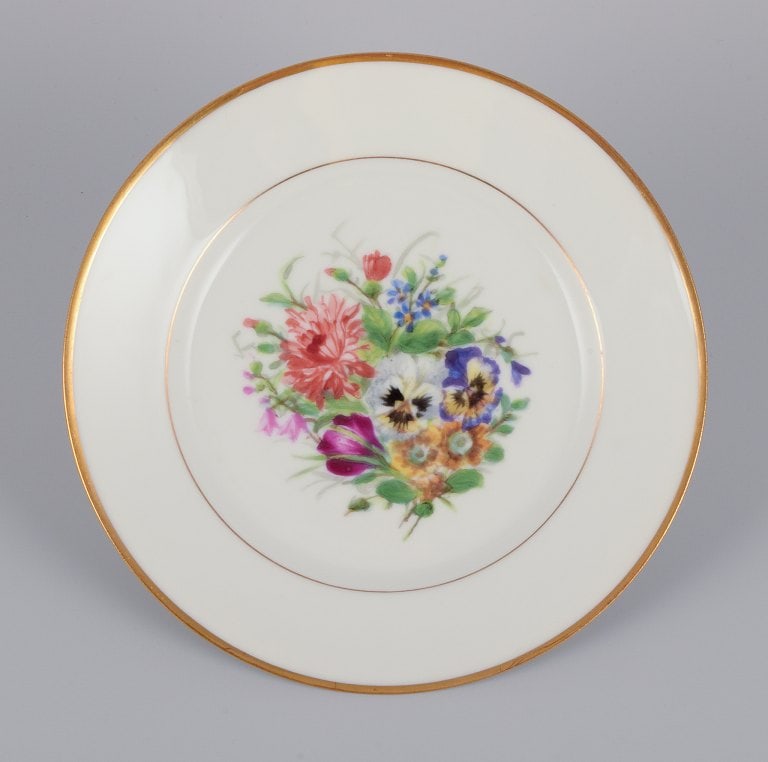 Bing & Grøndahl, Denmark. A set of five porcelain plates hand-painted with various polychrome - 7