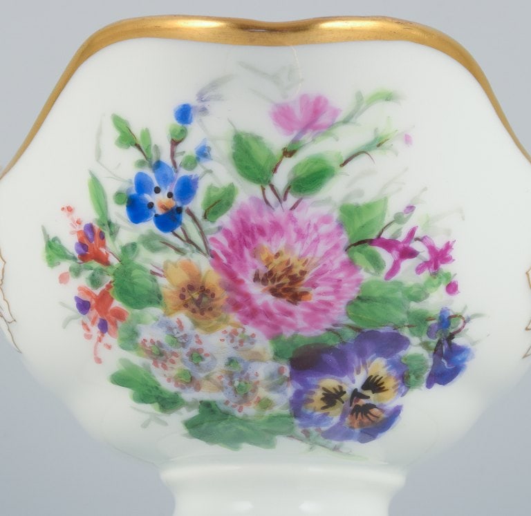 Bing & Grondahl, hand-painted sauce boat with polychrome flower motifs and gold trim. - 7