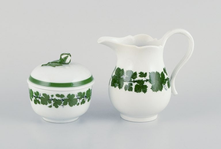 Meissen Green Ivy Vine, sugar bowl and creamer. - 2