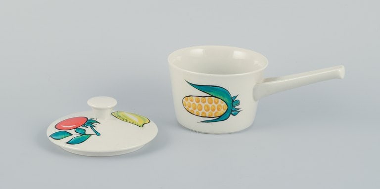 Villeroy & Boch, Luxembourg, three pieces of "Primabella" stoneware, including two dishes and a - 4