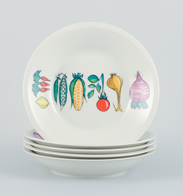 Villeroy & Boch, Luxembourg, five deep plates in stoneware featuring various vegetable motifs. - 2