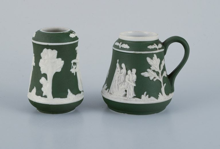 Adams, England, miniature vase and miniature mug in biscuit porcelain. Classic scenes. - 2