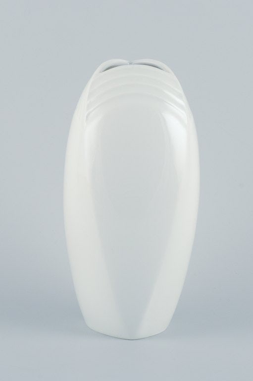 Hans Merz for Meissen, large porcelain vase in a modern design with geometric pattern and white: Hans Merz for Meissen, large porcelain vase in a modern design with geometric pattern and white glaze. Model number 50250. Approximately from the 1970s. Marked. First factory quality. In perfect condi