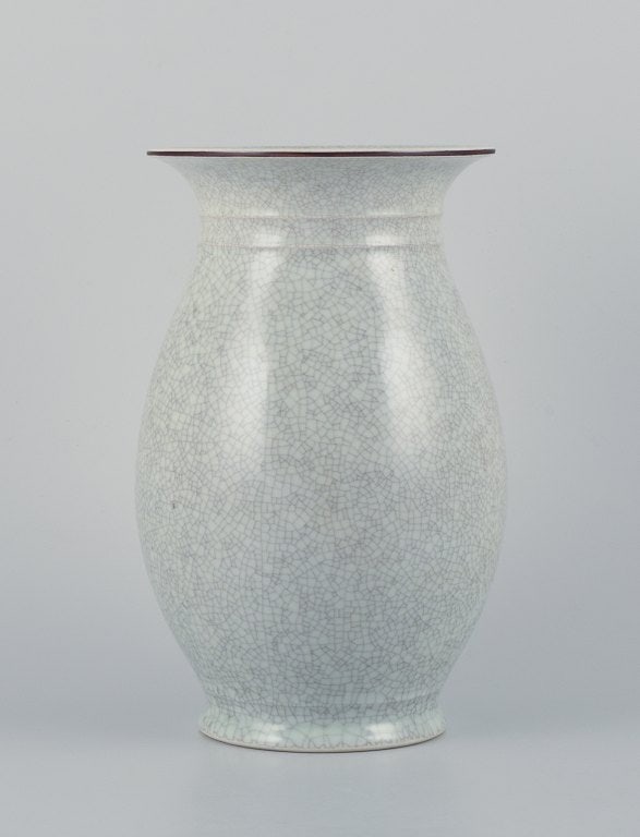 Royal Copenhagen, large porcelain vase in a classic design with crackle glaze. - 2