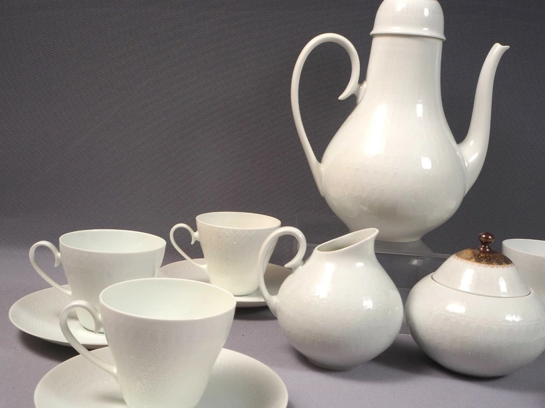 ROSENTHAL Quatre Couleurs Studio Line Germany Coffee Tea Tea Cup Teapot Sugar: This is a very rare and absolutely stunning Coffee/Tea Set from the famous ROSENTHAL Quatre Couleurs collection, made in Germany. The pattern features very fine, thin porcelain with embossed dots and 