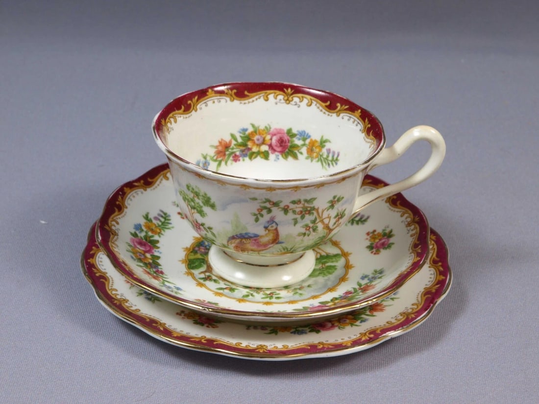 Royal Albert Chelsea Bird Dessert Plate Coffee Tea Cup Saucer Trio Setting (1 of 8)