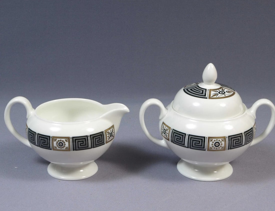 Wedgwood ASIA Black Sugar Bowl and Creamer Milk Jug Set England R4288: This is a beautiful Sugar Bowl and Creamer set, made by WEDGWOOD in ASIA Black pattern. The pieces are hallmarked on the bottom with Wedgwood backstamp. The set includes: 1 (one) Covered Sugar bowl - 