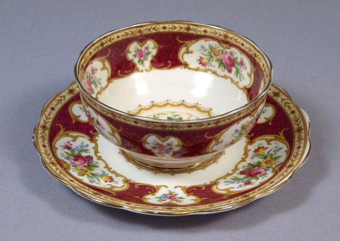 Royal Albert LADY HAMILTON Bone China Open Sugar Bowl Saucer Set England (1 of 5)