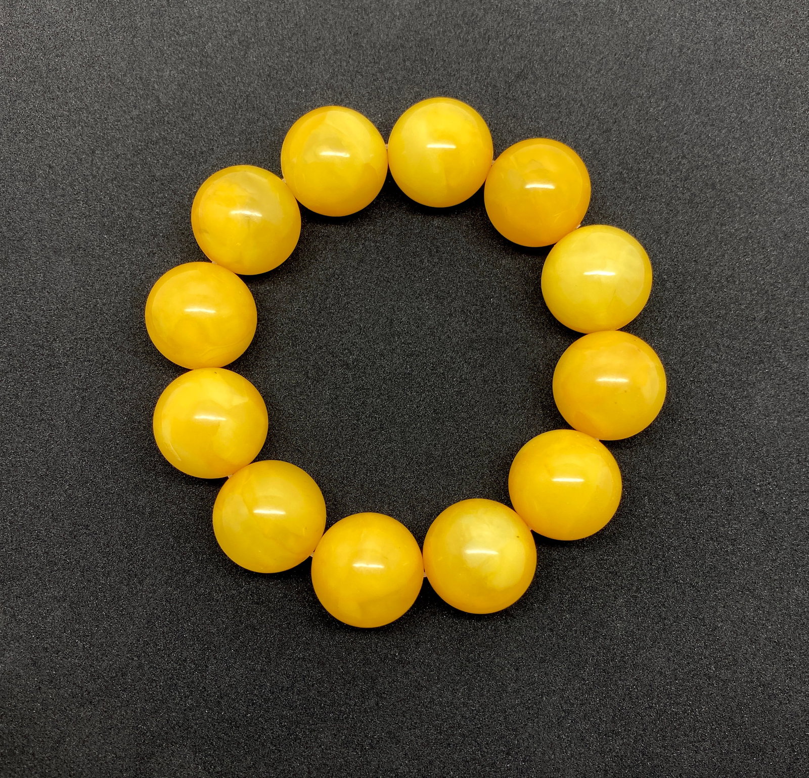 Astonishing Amber Bracelet made from Round Amber beads - 8