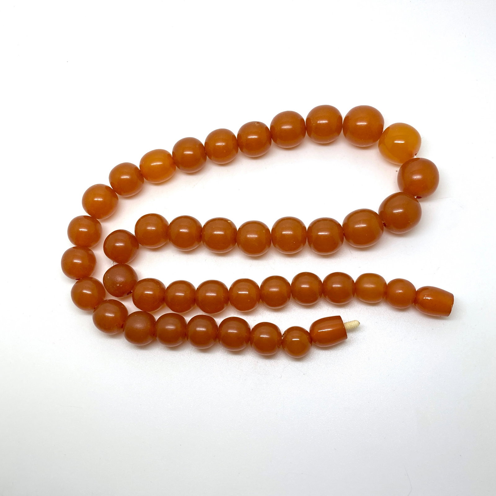Incredible Vintage Amber Necklace made from Round Amber beads - 8