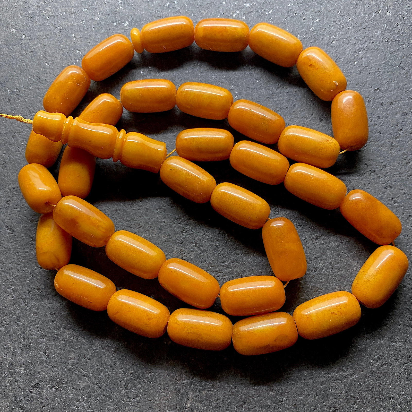Phenomenal Amber Tesbih made from Barrel shaped Amber beads - 8