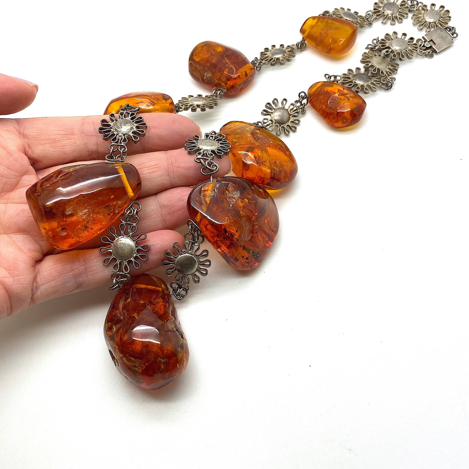 Outstanding Unique Vintage Amber Necklace - 4
