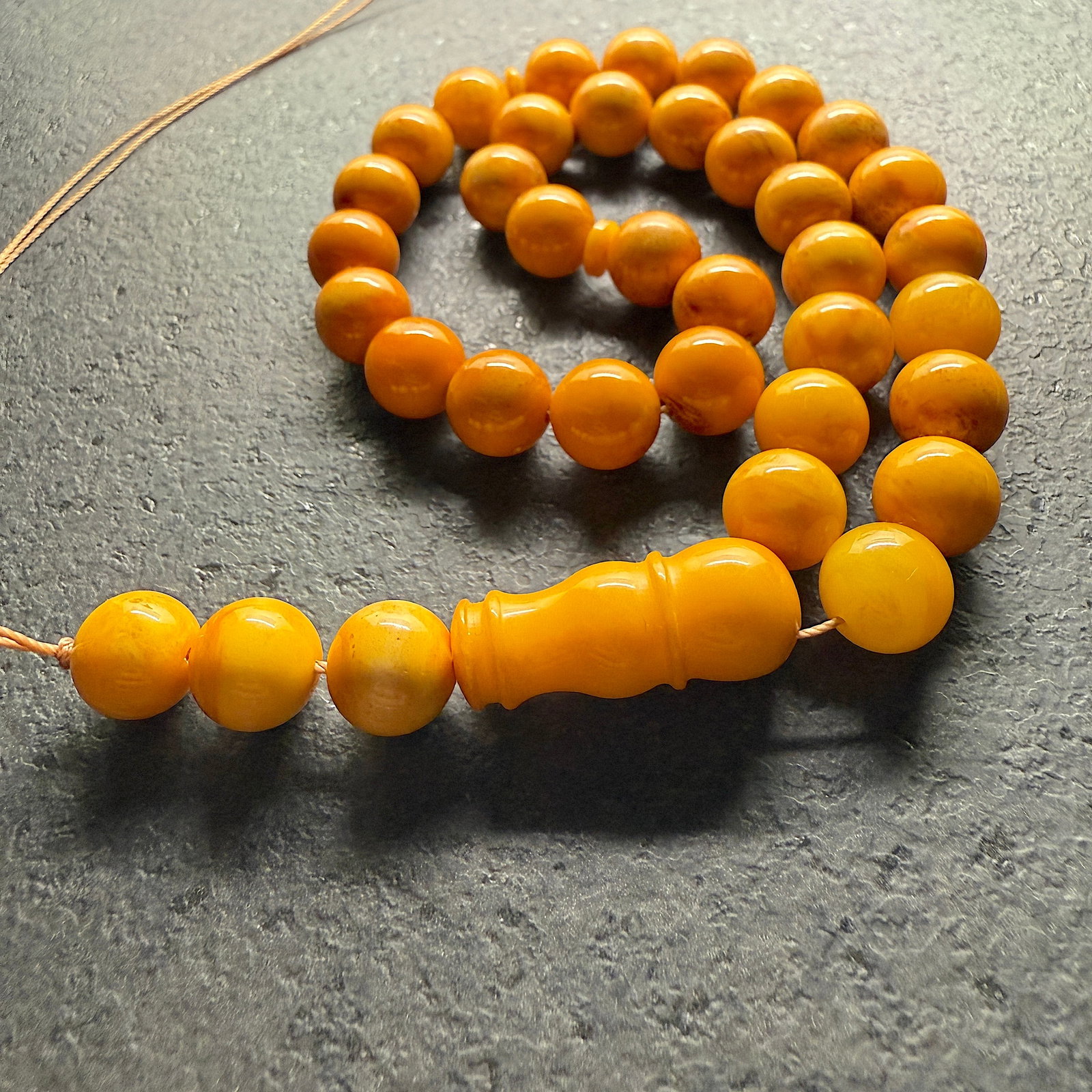 Outstanding Amber Tesbih made from Round Amber beads - 5