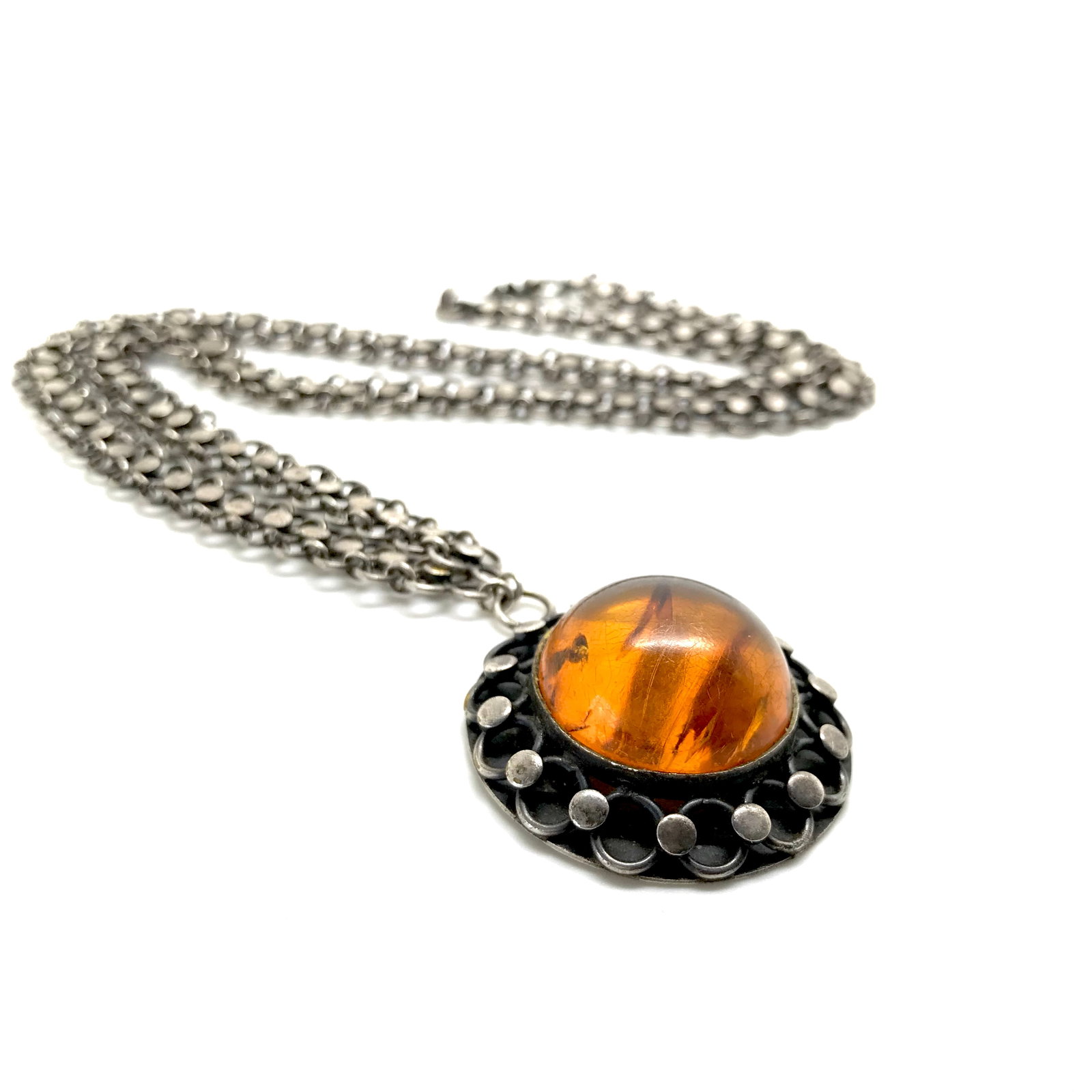 Stunning Amber Pendant shaped like a Ball - 6