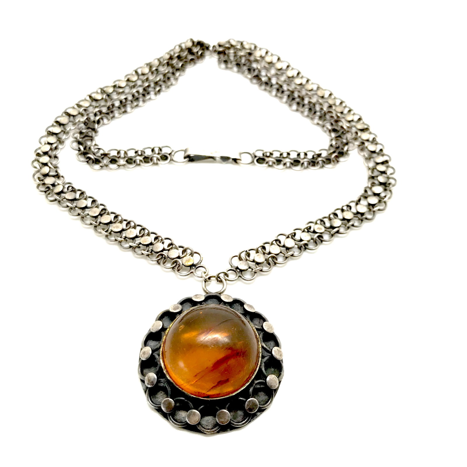Stunning Amber Pendant shaped like a Ball - 7