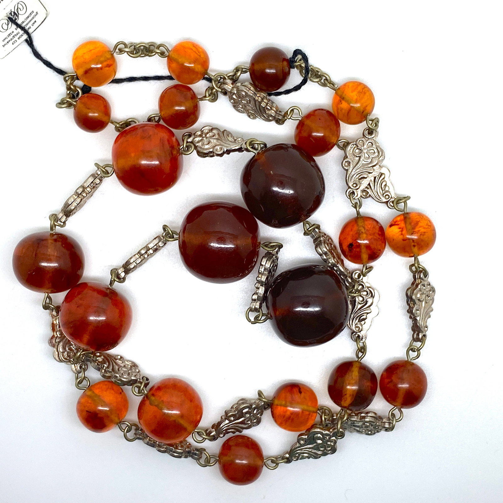 Fascinating Vintage Amber Necklace made from Round Amber beads - 5