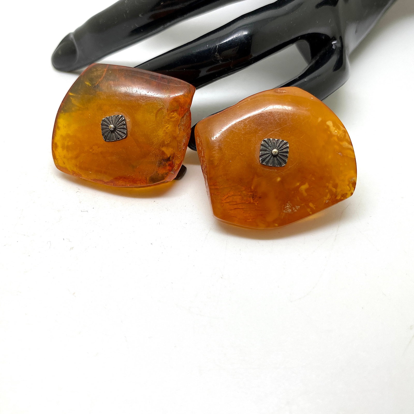Exquisite Vintage Amber Cufflinks - 6
