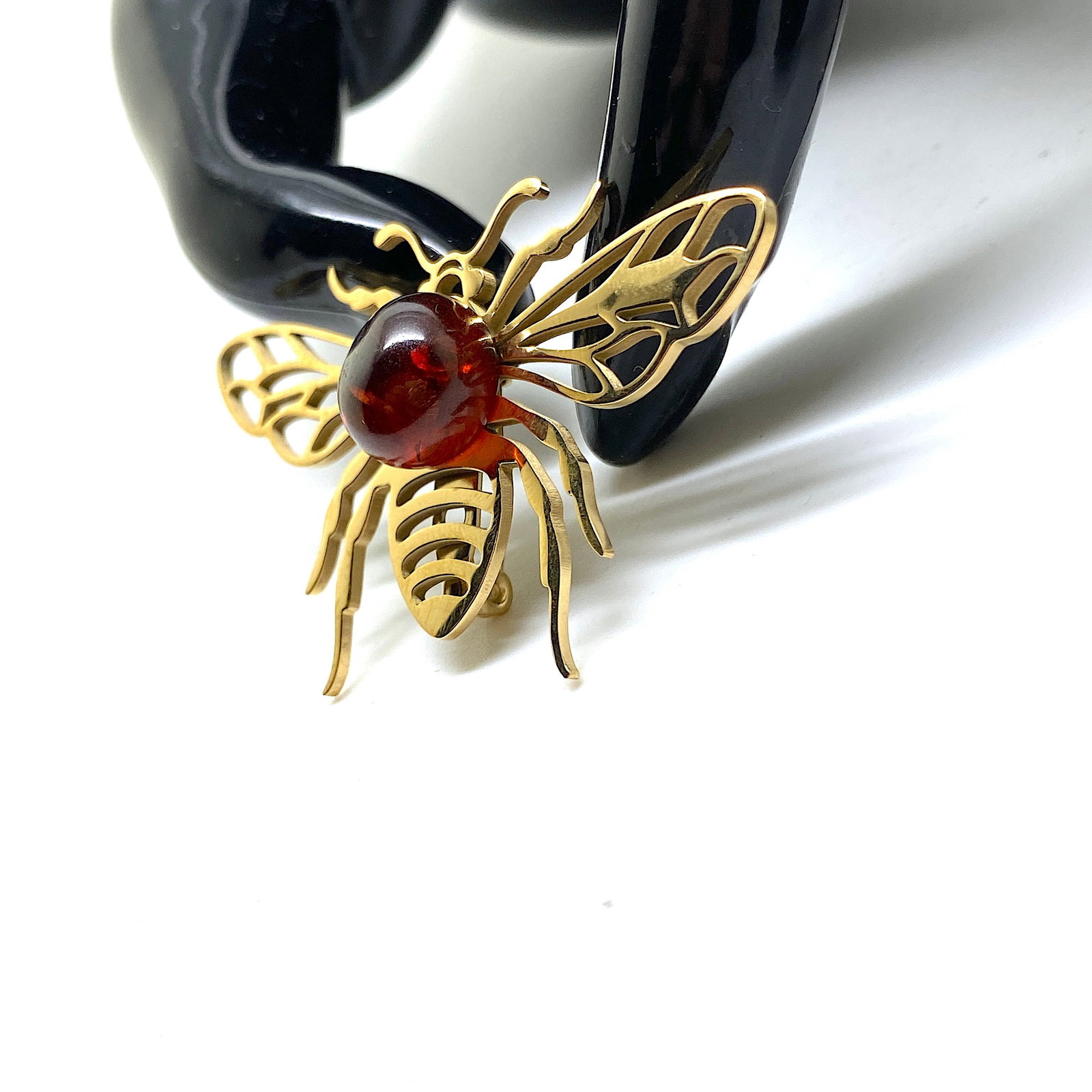 Fascinating Vintage Amber Brooch - 4